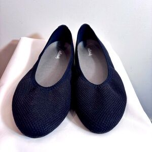 ALLBIRDS Sz 10.5 Wool Fabric Top Women's Shoes Almond Toe Ballet Flats Slip On